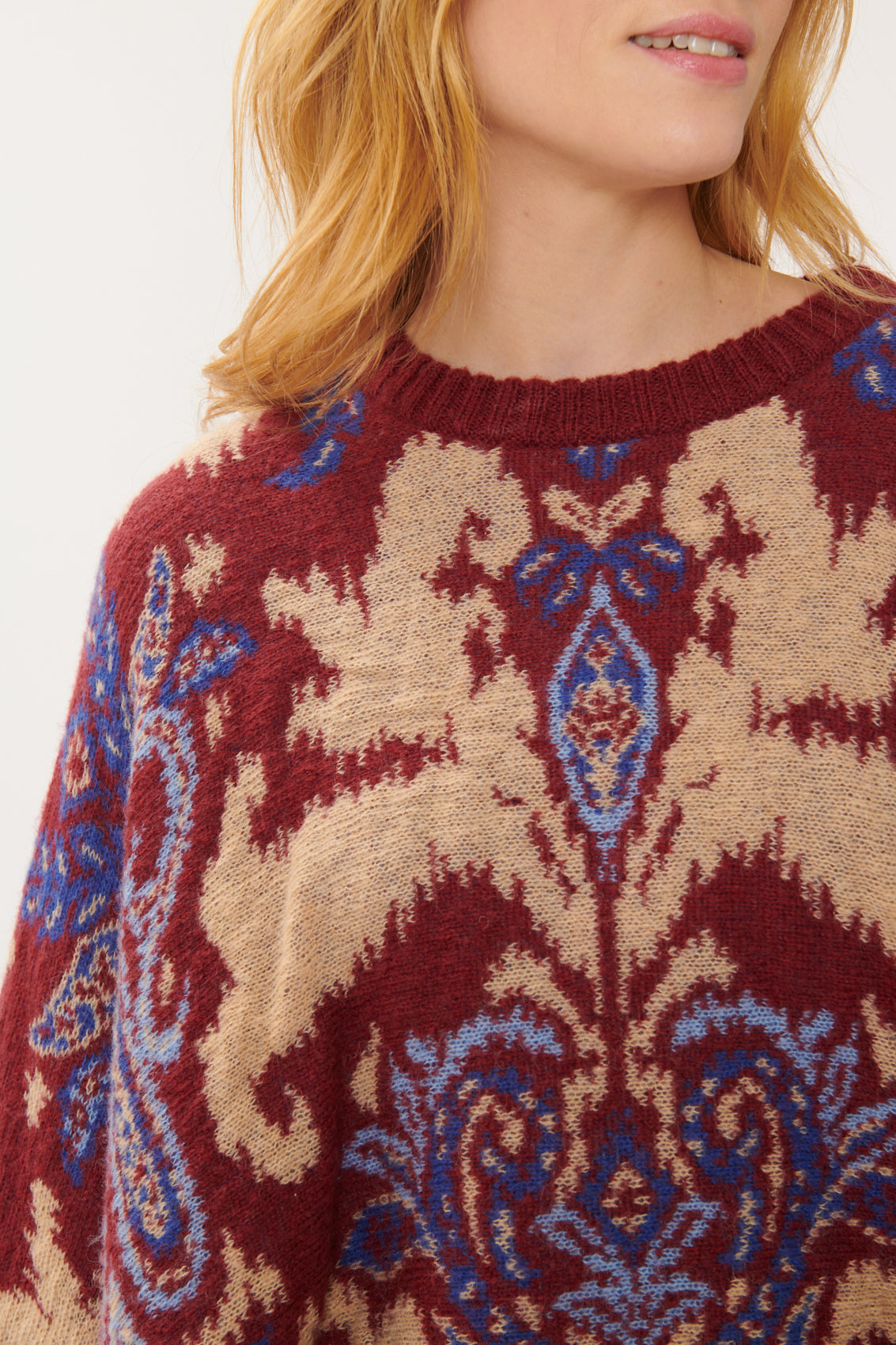 Paisley Jacquard Knit Poncho JAZZ